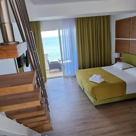 Stefania Aparthotel