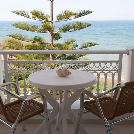 Stefania Aparthotel Kypseli
