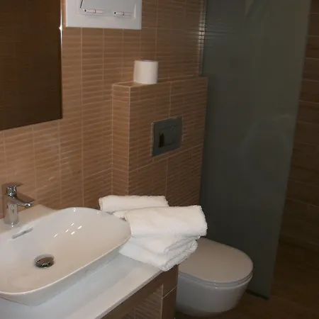 Stefania Aparthotel