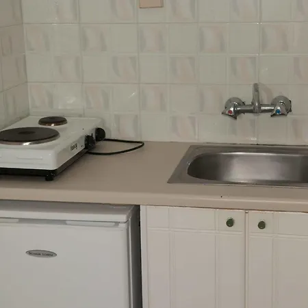Aparthotel Stefania 2*