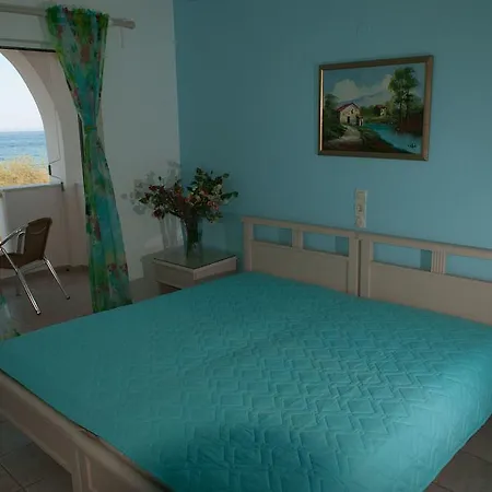 στεφανία 4* Κυψέλη